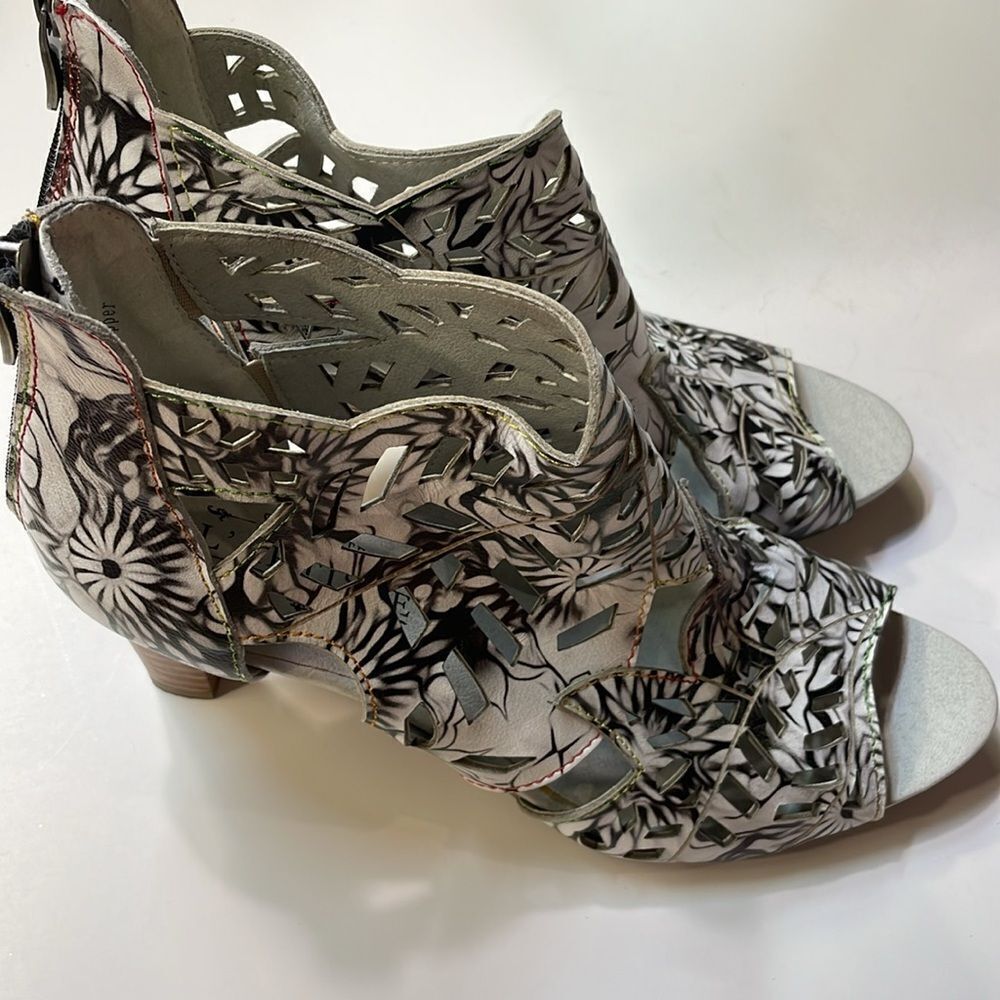 L’Artistic Womens Spring Step Amora Hand Painted Leather Sandal Heel Sz 10.5 - Picture 7 of 14
